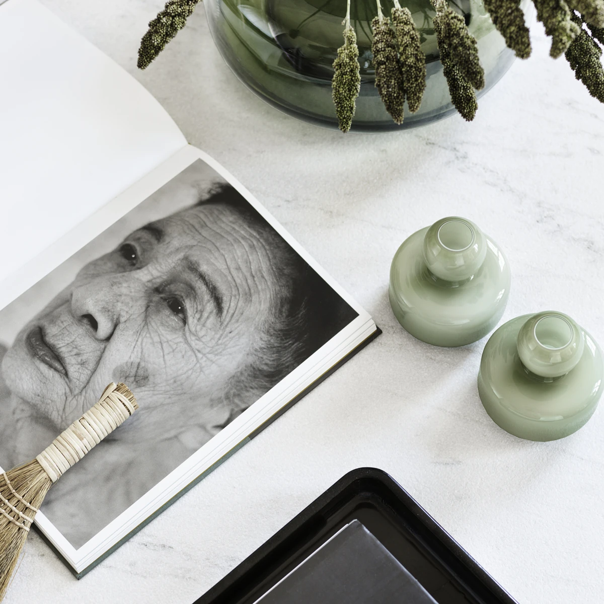 Marimekko Green Flower Vase 6 Marimekko Green Flower Vase - Image 4