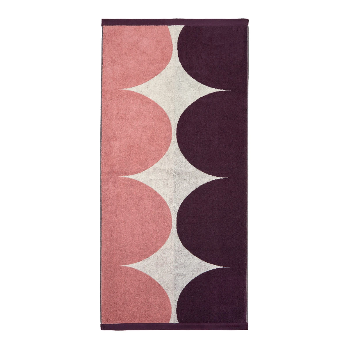 Marimekko Härkä Wine / Pink Bath Towel 4 Marimekko Härkä Wine / Pink Bath Towel - Image 2