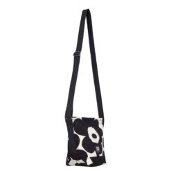 Marimekko Iltanan Pieni Unikko Black / White Shoulder Bag 9 Marimekko Iltanan Pieni Unikko Black / White Shoulder Bag -home decoration marimekko iltanan pieni unikko black white shoulder bag 69