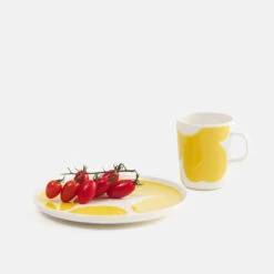 Marimekko Iso Unikko White / Spring Yellow Salad Plate -home decoration marimekko iso unikko white spring yellow salad plate 44