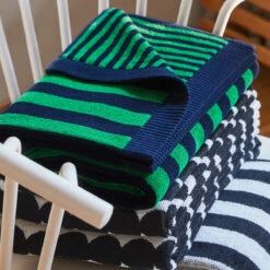 Marimekko Kaksi Raitaa Navy / Green Bath Towel