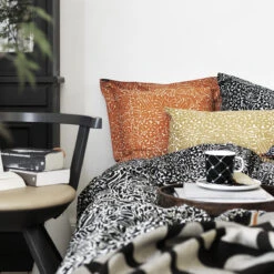 Marimekko Katjuusa Black/Gold Lounge Pillow