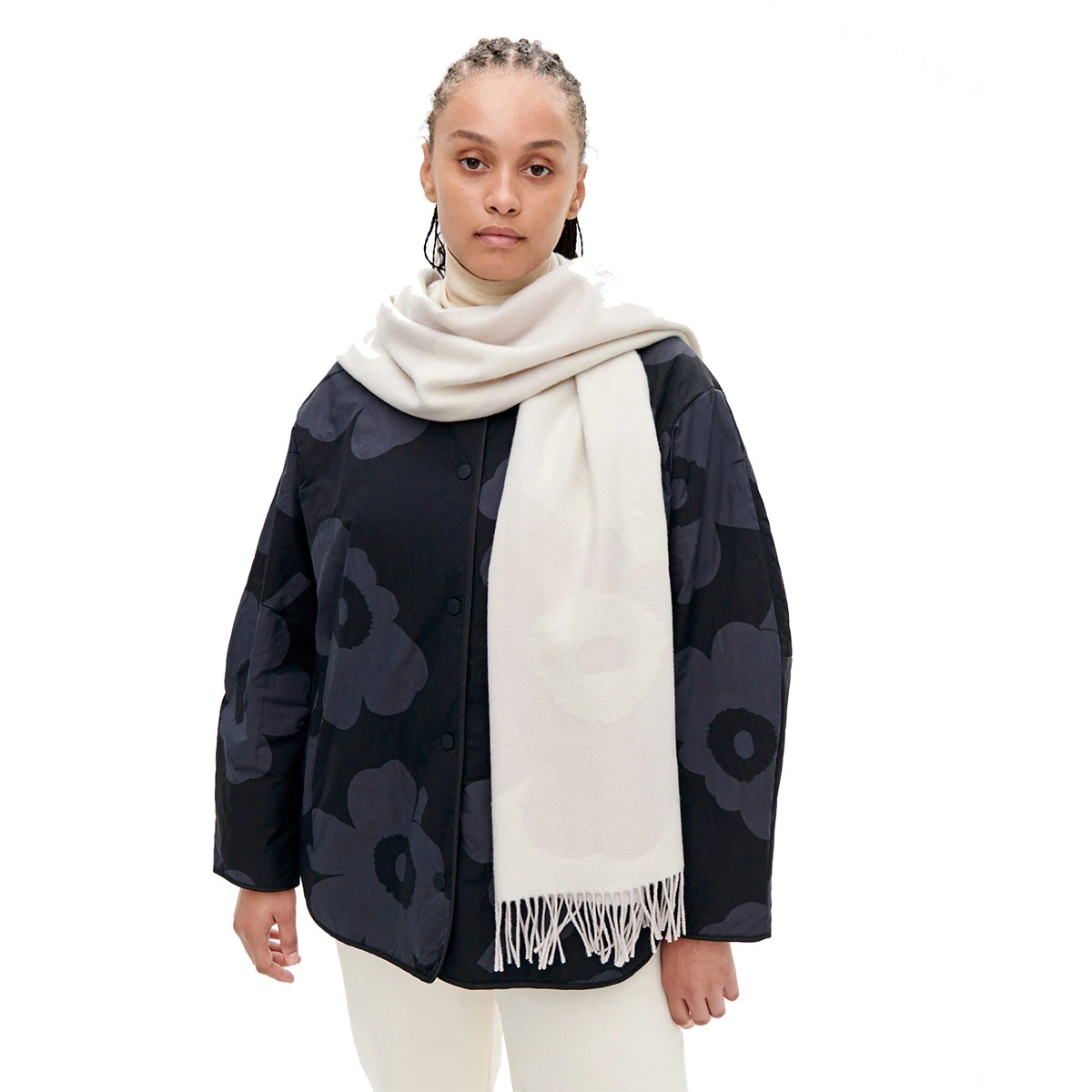 Marimekko Kirkas Juhla Unikko White / Cream Scarf 3 Marimekko Kirkas Juhla Unikko White / Cream Scarf