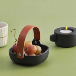 Marimekko Oiva Black Cast Iron Candle Holder -home decoration marimekko oiva black cast iron candle holder 32