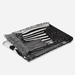 Marimekko Siirtolapuutarha Ecru / Black Blanket -home decoration marimekko siirtolapuutarha ecru black blanket 80