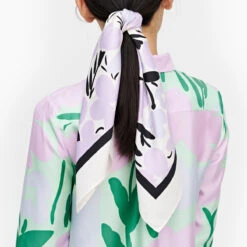 Marimekko Talkoot Ivory / Purple Gillian Silk Scarf