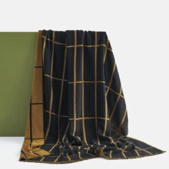 Marimekko Tiiliskivi Black / Gold Throw Blanket 9 Marimekko Tiiliskivi Black / Gold Throw Blanket -home decoration marimekko tiiliskivi black gold throw blanket 34