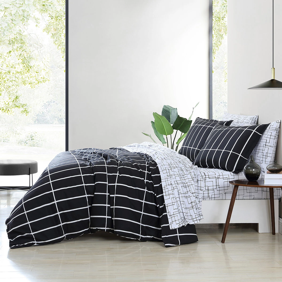 Marimekko Tiiliviski Black / White King Duvet Cover Set 6 Marimekko Tiiliviski Black / White King Duvet Cover Set - Image 4