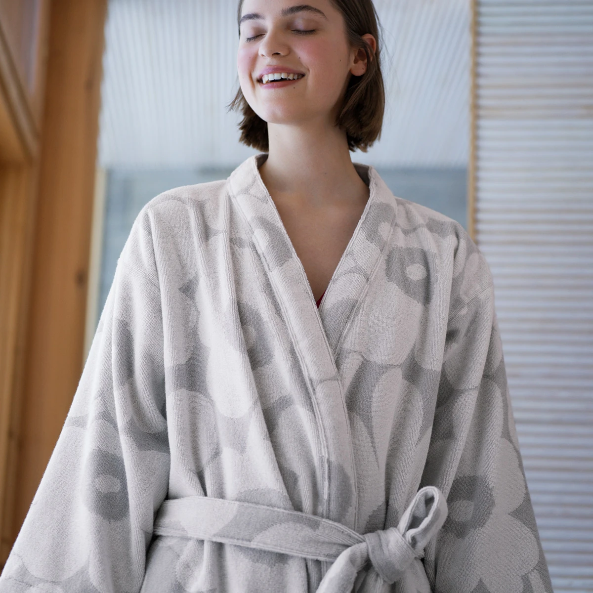 Marimekko Unikko Grey / Ivory Bath Robe 3 Marimekko Unikko Grey / Ivory Bath Robe