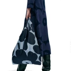 Marimekko Unikko Navy / Light Blue Smartbag -home decoration marimekko unikko navy light blue smartbag 25