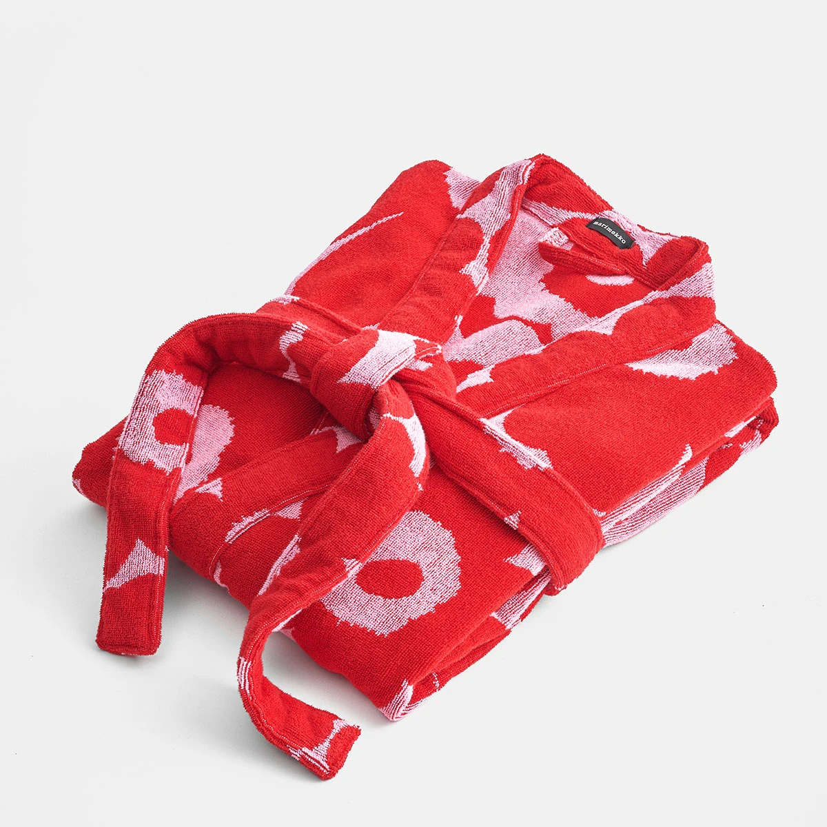 Marimekko Unikko Pink / Red Bathrobe 4 Marimekko Unikko Pink / Red Bathrobe - Image 2