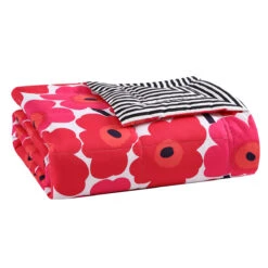Marimekko Unikko Red / Ajo Black Reversible Throw -home decoration marimekko unikko red ajo black throw blanket 32