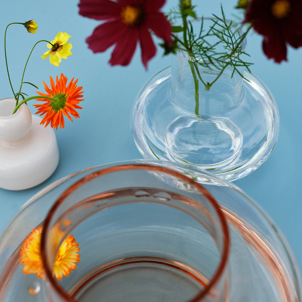 Marimekko Urna Coral Vase 6 Marimekko Urna Coral Vase - Image 4