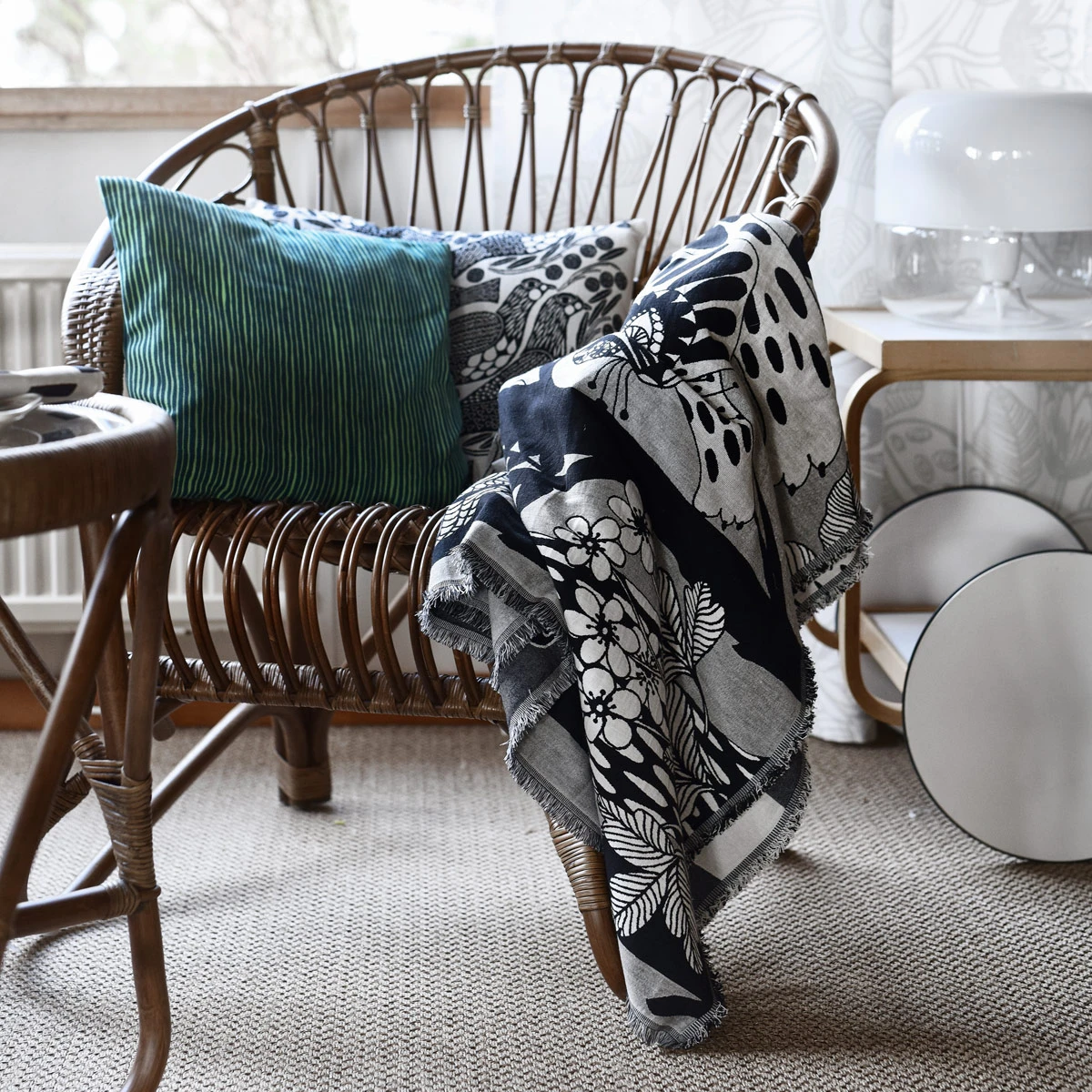 Marimekko Veljekset Finland 100 Throw Blanket 4 Marimekko Veljekset Finland 100 Throw Blanket - Image 2